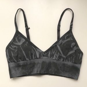 Lululemon Ebb to Street Sports Bra